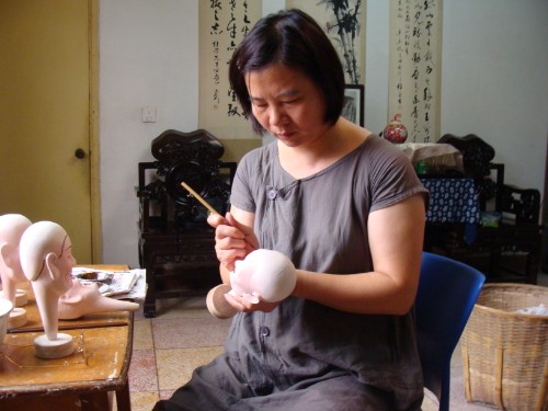 季天淵 木偶頭 首屆溫州市工藝美術(shù)大師.JPG